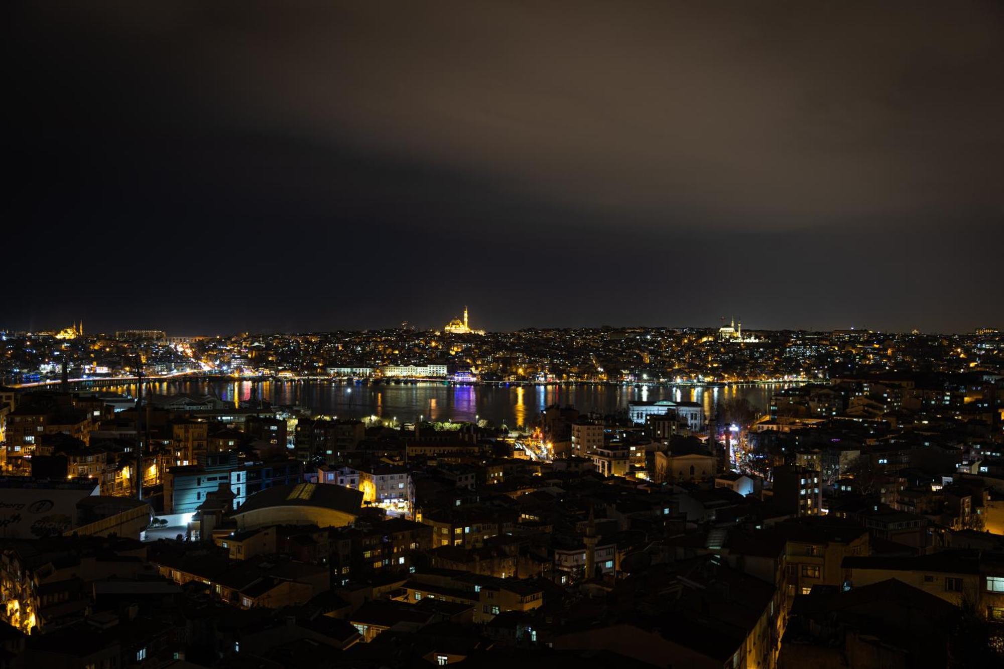Nm Suites Beyoglu Стамбул Экстерьер фото